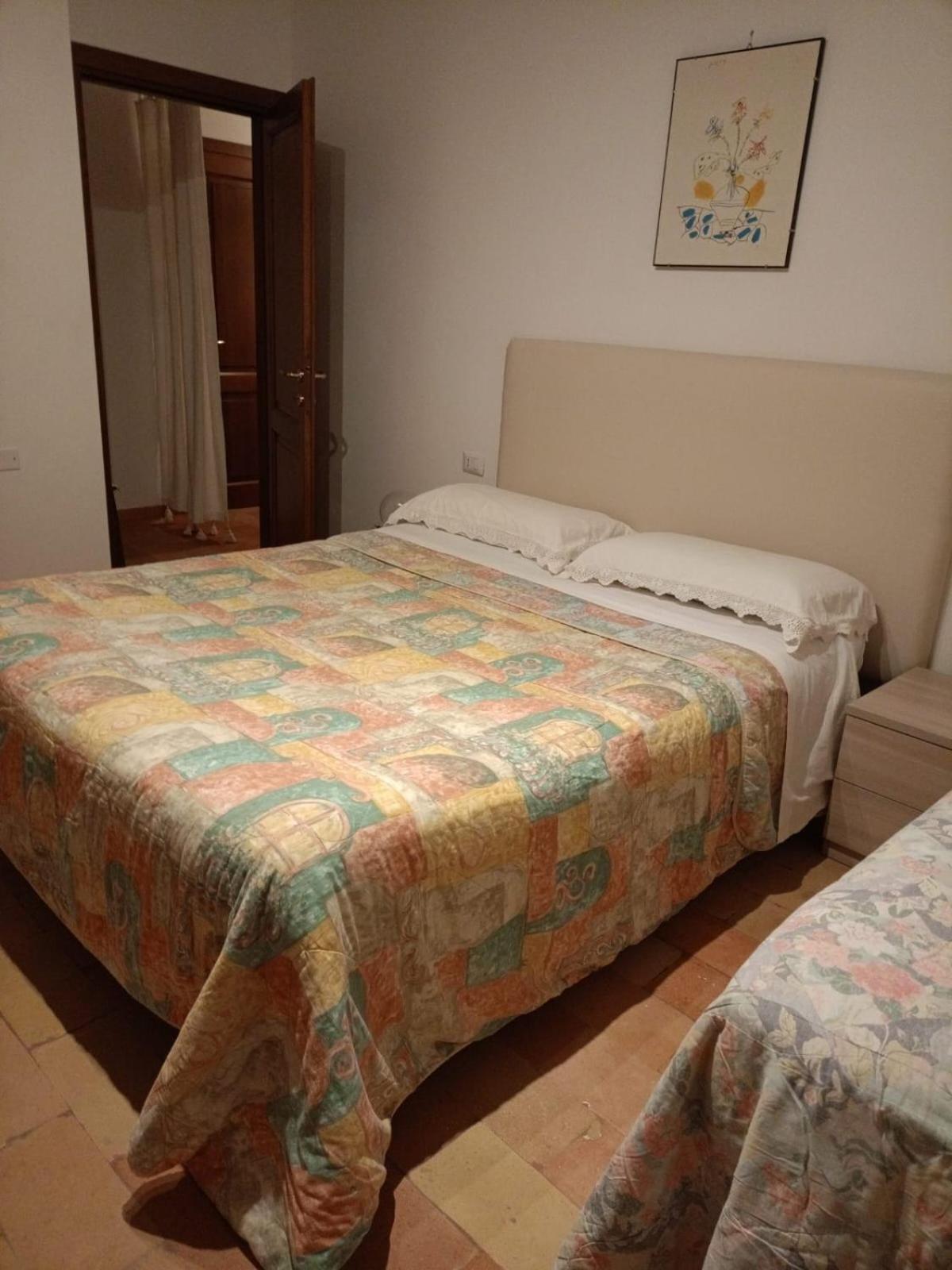 Bed and Breakfast Il Gelsomino à Foligno Extérieur photo